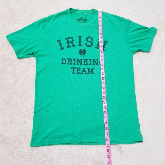 Irish Drinking Team T-shirt Unisex Size LARGE Green St. Patricks Day Funny Party - Picture 7 of 8